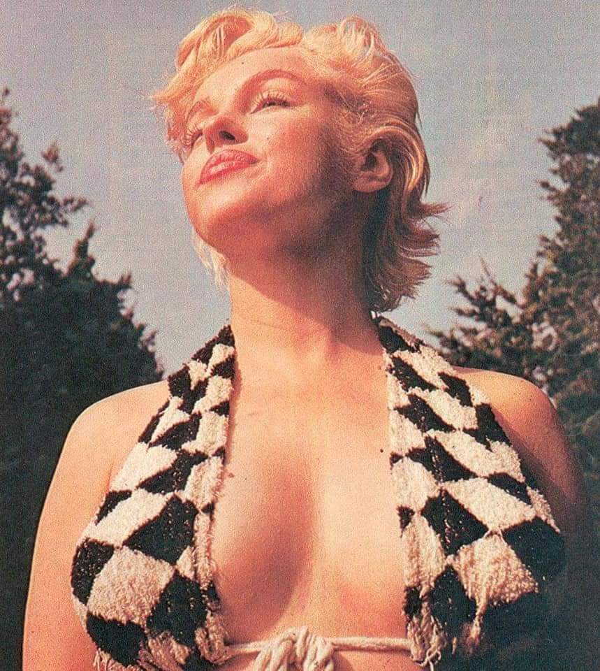 Clubpassionmar2's tweet photo. #Marilyn #MarilynMonroe #clubpassionmarilyn #evearnold #bement #kennethbattelle #eastofeden https://t.co/2Dy5XW8ZPM