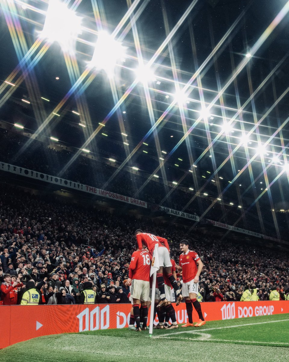 ManUtd's tweet photo. 7️⃣ consecutive Old Trafford wins ✅ 
4️⃣ consecutive clean sheets ✅ 

🔴 UNITED! 🔴

#MUFC || #MUNBOU https://t.co/cIBxfl1ufM