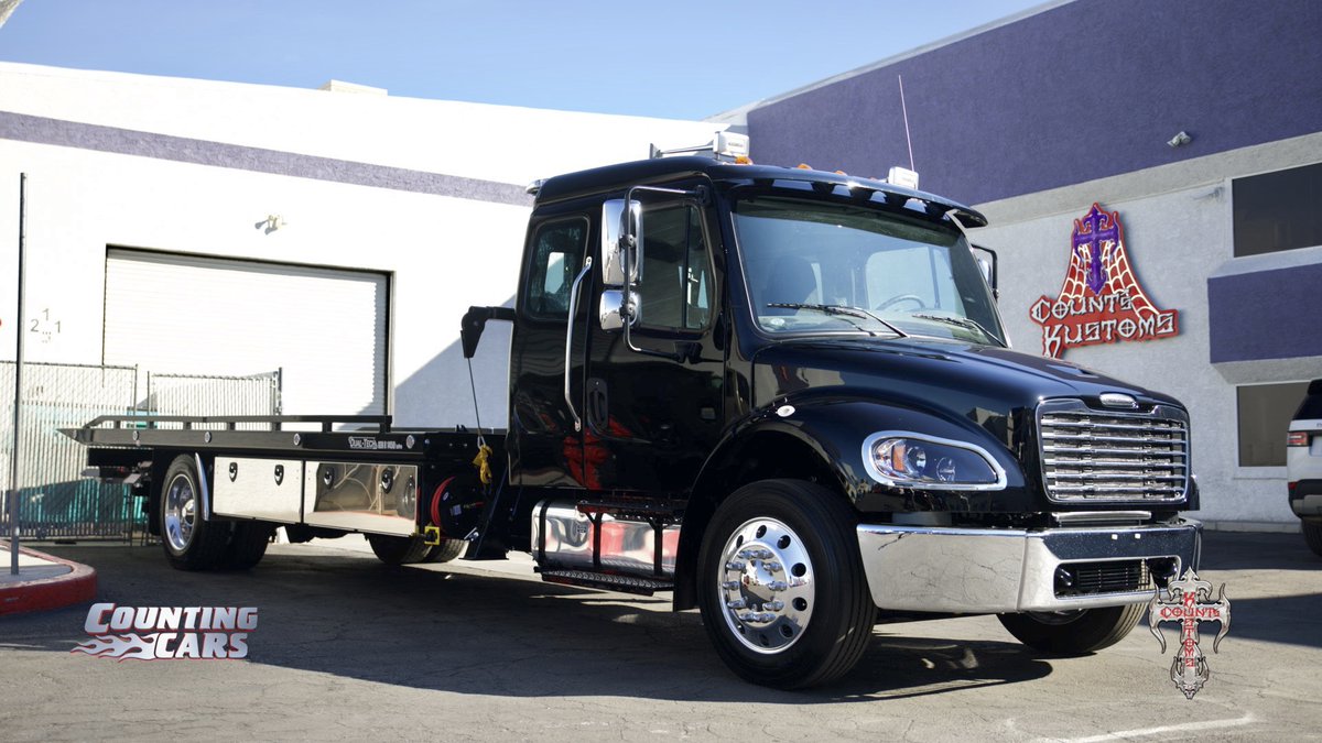 CountsKustoms's tweet image. Dual-Tech has provided the shop with one of their signature tow trucks! Our crew added a brand new sound system, interior, and paint job! Here are some pictures of what the truck looked like BEFORE the CK team went through it. Full video reveal to come! #countskustoms #dualtech