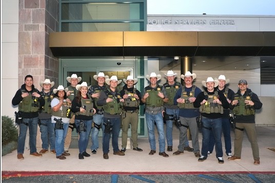 ReporterDawn's tweet image. Here's the new look of the Ventura County Sheriff's Office now that cowboy hats have been approved since the transition of power yesterday. New Sheriff Jim Fryhoff is sixth from the right. 
Background: vcstar.com/story/news/202…