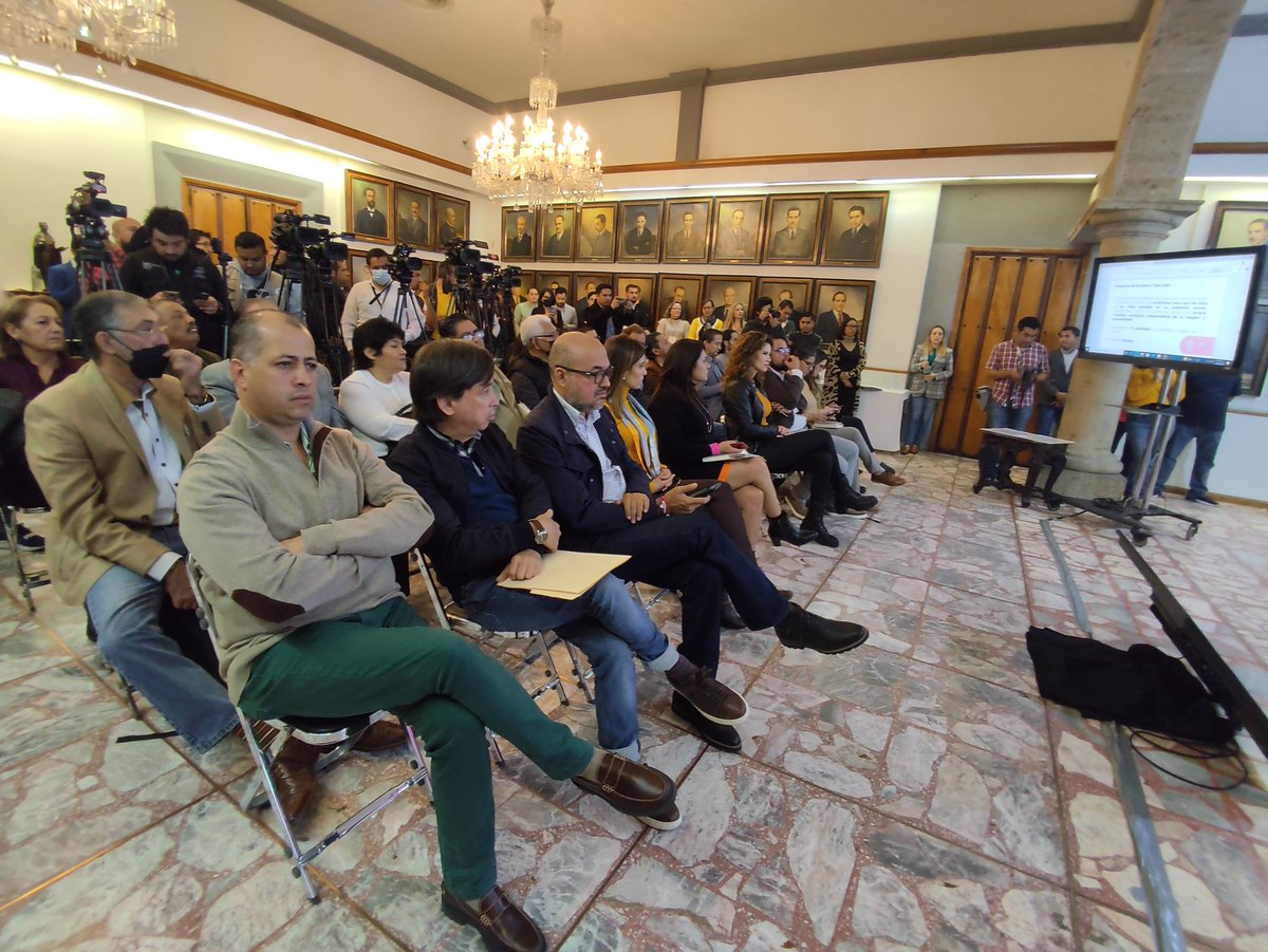 CynthiaCanteroP's tweet photo. Hoy, en #GDL inicia un proceso nuevo de #AuditoríasParticipativas concurrente con el Presupuesto Participativo 2023, para que la sociedad tenga mayor incidencia en marcar las prioridades que tienen de su ciudad en la vigilancia del gasto público y elegir lo que se auditará. https://t.co/yHsgMkr4f4