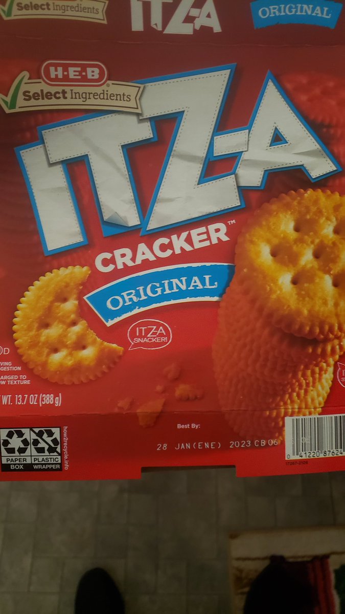 danghbq's tweet photo. HEB has some of the most hilarious product names. https://t.co/umHoop9rzK