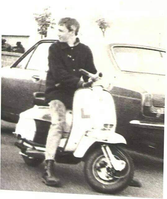littlerascal356's tweet photo. 1980 Brockley SE London. #Lambretta #mods #sx200 https://t.co/IGb1UFcv69