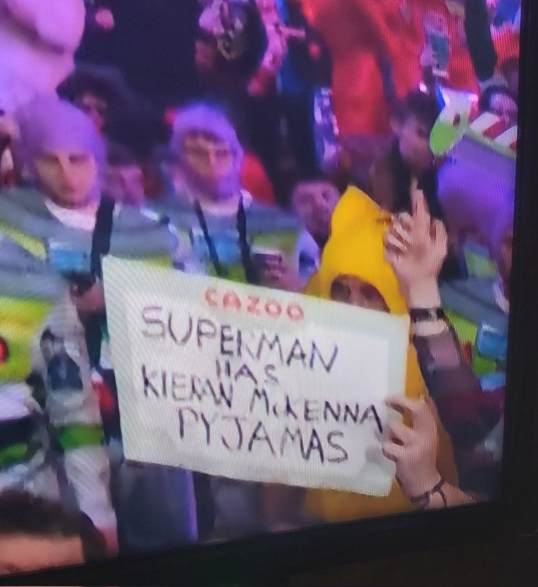 Best card ever at the Darts 😂😂😂 @etufc @IpswichTown #KieranMcKenna