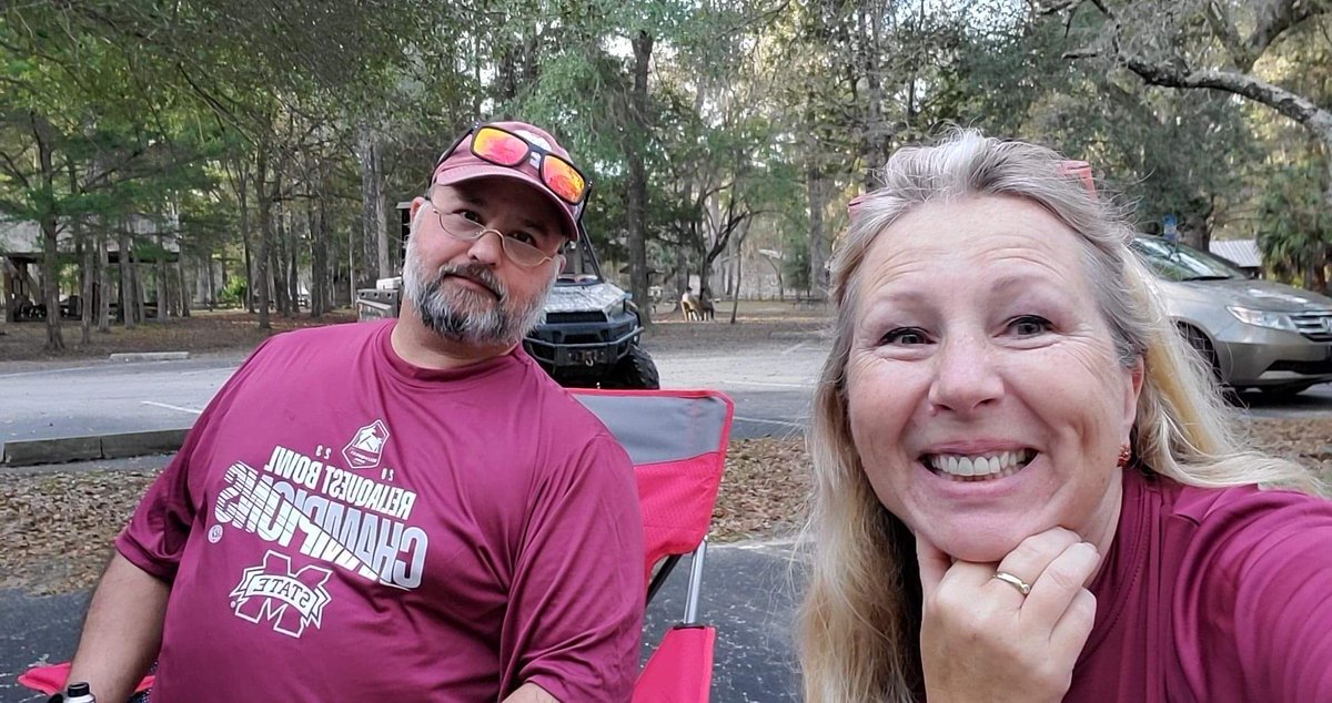 Successful #activation of O'Leno  #OLenoStatePark #AmateurRadio #FloridaStateParks #HamRadio #HamRadioCouple #playingradio #POTA #ParksOnTheAir 21 #QSO's Thanks to all of our #hunters and #ParkToPark's 📻 🎙 📡 💕
We appreciate y'all !!!