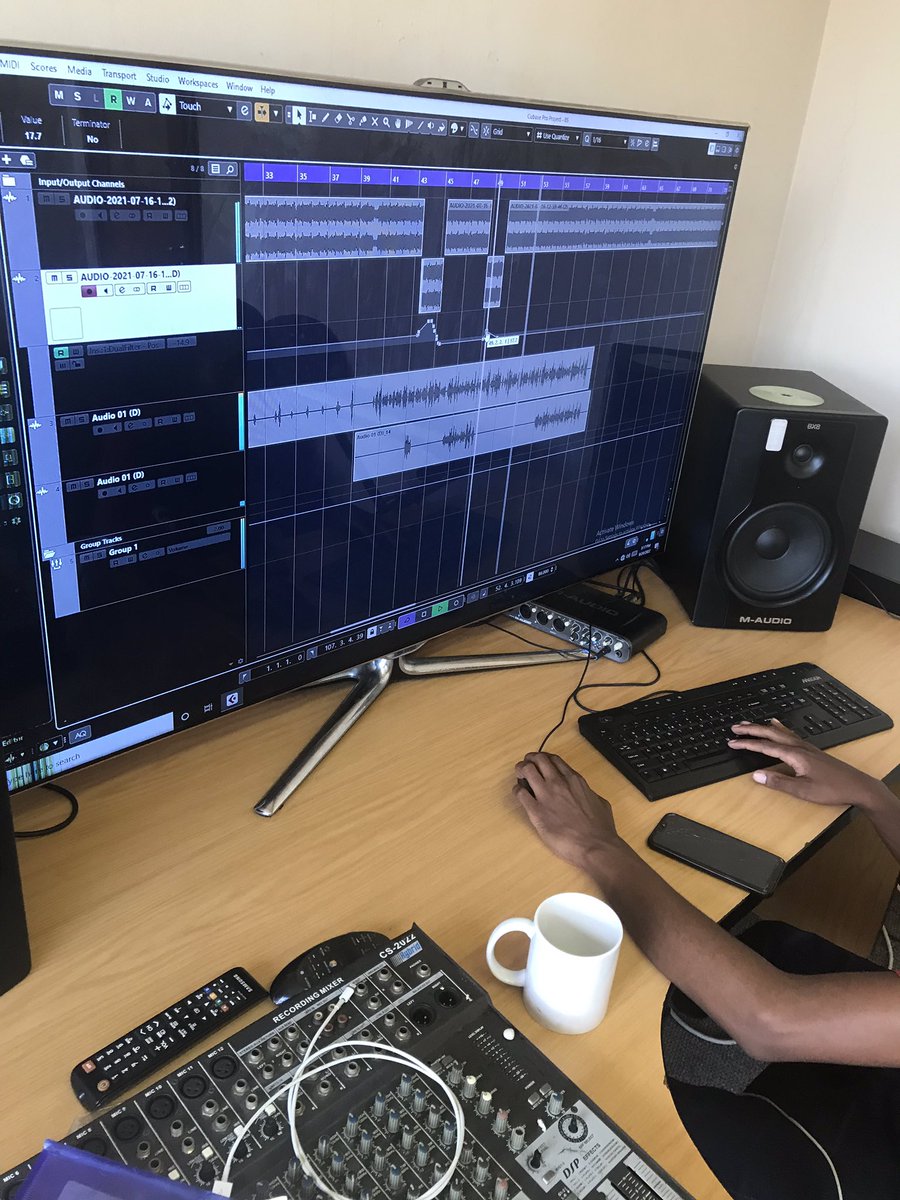 80Five_ZA's tweet photo. “ Announcing The NEXT Release Date SOon🤘🏿🔥🌍🏁”

#2🌍23 #NewAlbum/Mixtape_Loading💽#LetterToHeaven🎵 #4NewSingles_Loading💽 #hiphop #Gqom #housemusic #jazz https://t.co/LVKOCluKVy