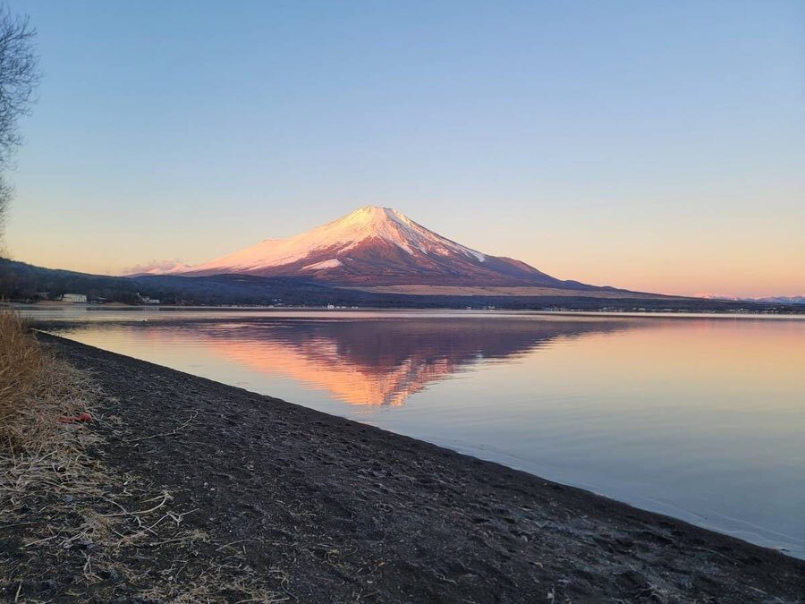 tent_929's tweet image. #lakelogdeyamanaka さんにて2023初りょうじキャンプです😆

今年はヤーカリに詰めて軽量キャンプにチャレンジします❗️

絶景キャンプ場でした🗻

#savotta
#ddhammocks
#thermarest
#shuworks
#wolfgangs
#verne
#maagz instagr.am/p/Cm-CEEChJ8r/