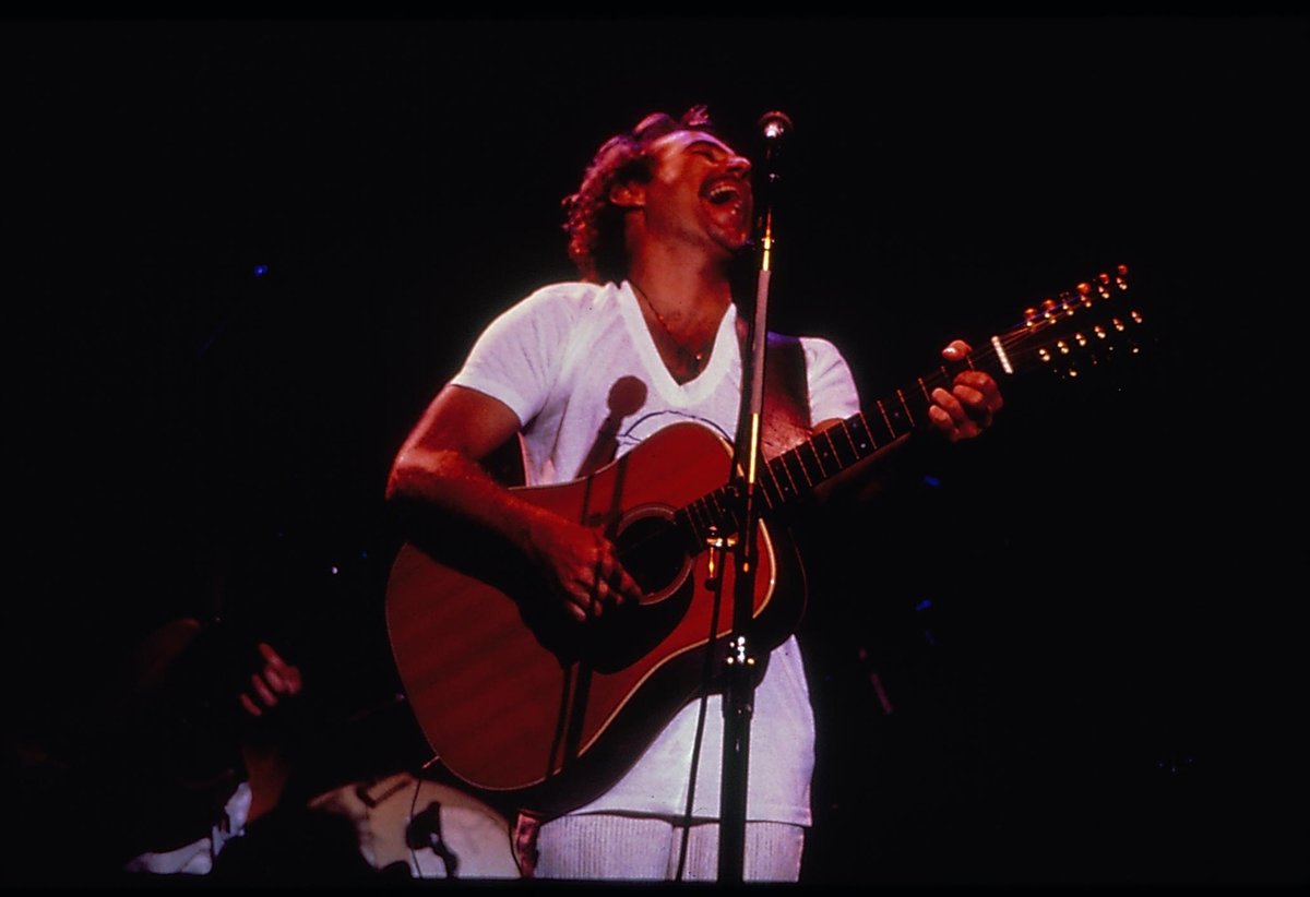 jimmybuffett's tweet image. #2023vibes #staytuned