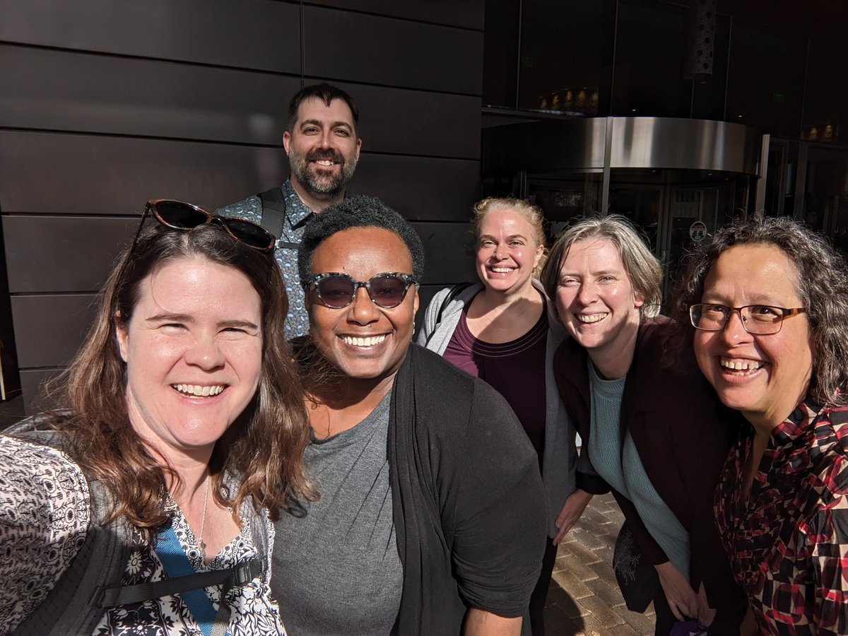 LizardMichele's tweet photo. So excited for the plenary by @BerondaM tonight at #SICB2023! We're ready for #LessonsFromPlants! https://t.co/F5ZNOvWeav