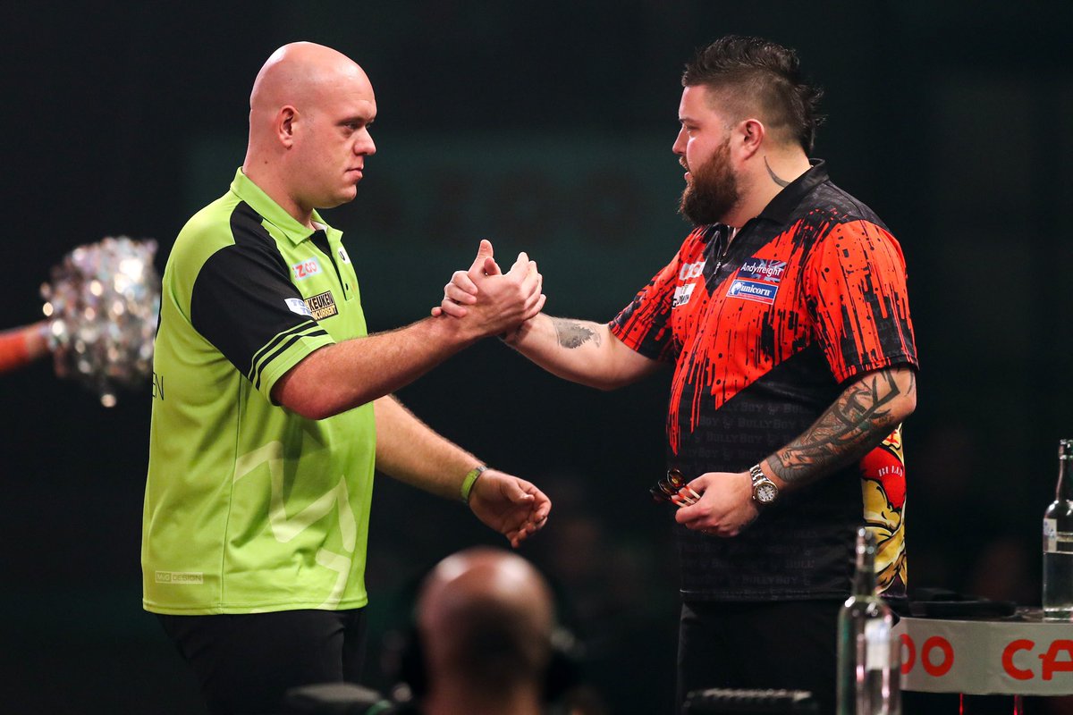 Michael Van Gerwen tweet media
