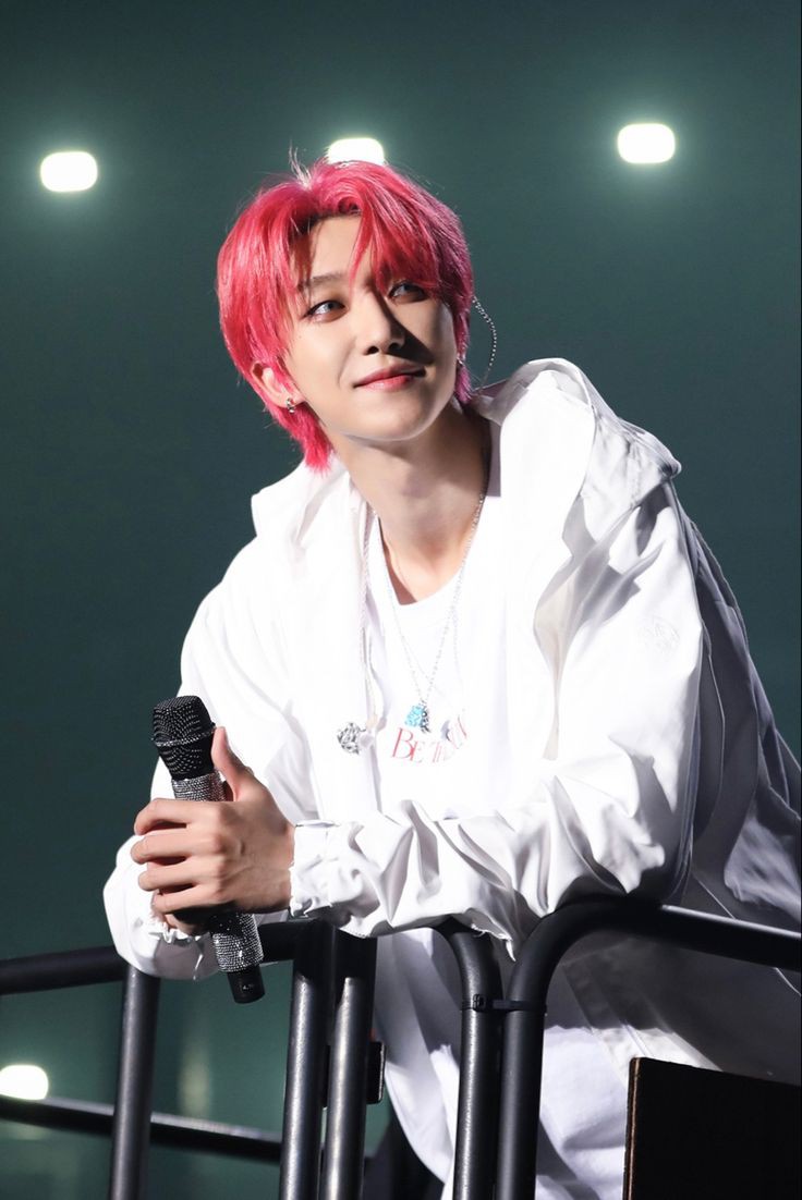 Minghao through carats eyes is just so pretty 💔🥺