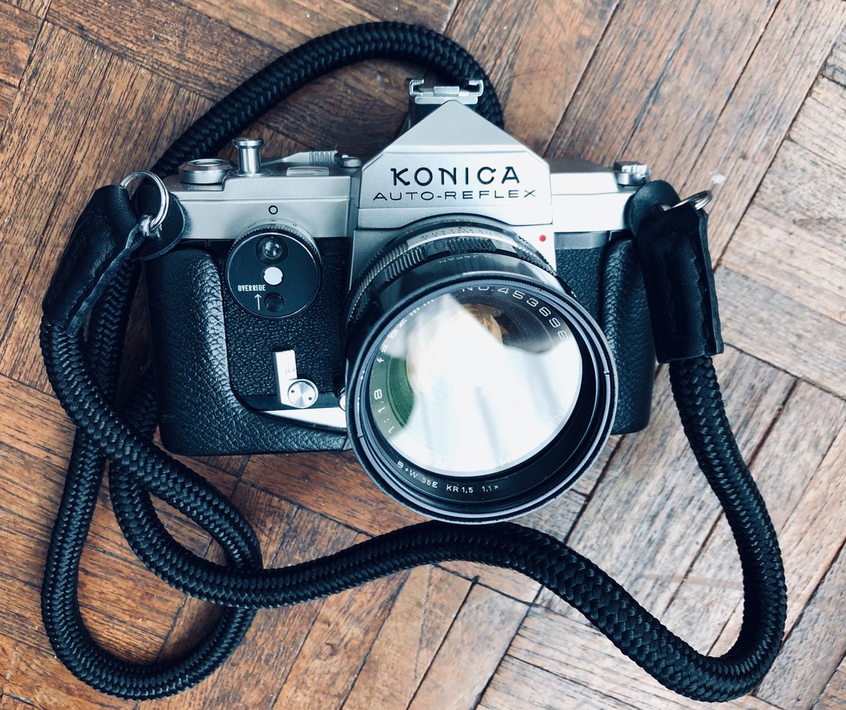 EMULSIVEfilm's tweet photo. 5 Frames... With the half-time-half-frame Konica Auto-Reflex (Fujifilm NEOPAN 400 / 35mm Format / EI 400) - by @AnilMistry

Read on at: https://t.co/Q3WXZcGsiz

#shootfilmbenice, #filmphotography, #believeinfilm https://t.co/tuohRbhya2