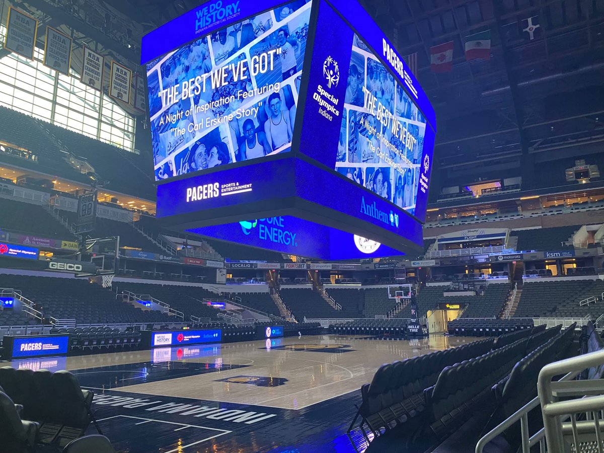 SOIndiana's tweet photo. The big stage is set for “The Best We’ve Got” A Night of Inspiration Featuring “The Carl Erskine Story!” You won’t want to miss this incredible event Thursday at Gainbridge Fieldhouse. Get your tickets now → https://t.co/CW5kwBiDY2 or at the box office. https://t.co/HoSpZw6vtz