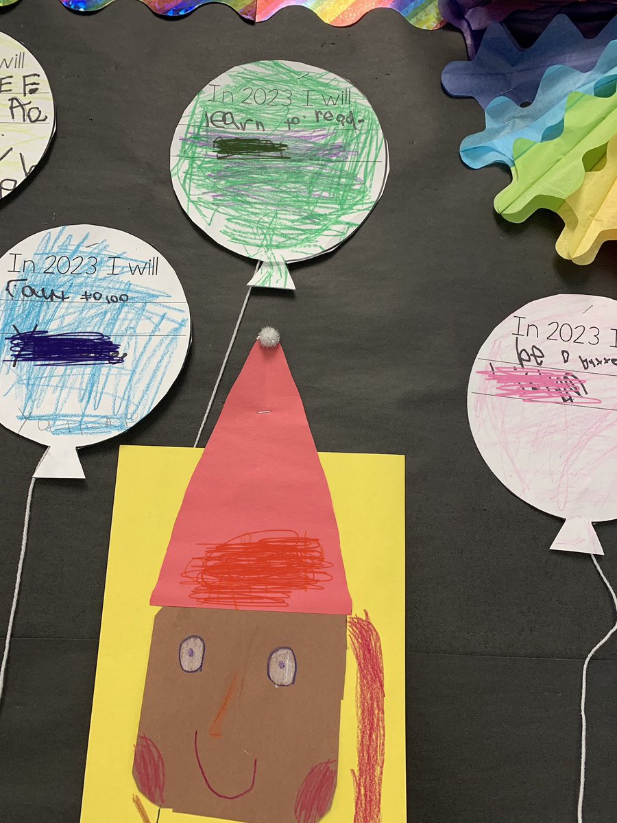 ginnymo06's tweet photo. Whew!  It was a busy first day back in #Kindergarten!  We reviewed red and green choices and started our Super Sloth behavior program, reassessed basic skills and created goals based on that and had our first butterfly!  Happy New Year! @SarahPopek4 https://t.co/pxHD1YALzM