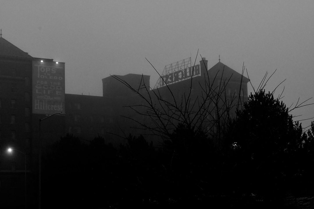 j1schneider's tweet photo. Tops in Toledo #urbanphotographer #streetshot #cityshots #streetpic #urbanphotography #streetphotography #cityphotography #cityscape #streetphotographer #streetstyle #toledo #ohio #nikon #nikonphotography #ohioigers #ohiophotographer #ohiophotography #onlyinohio #onlyinoh https://t.co/JZv04QPhhd
