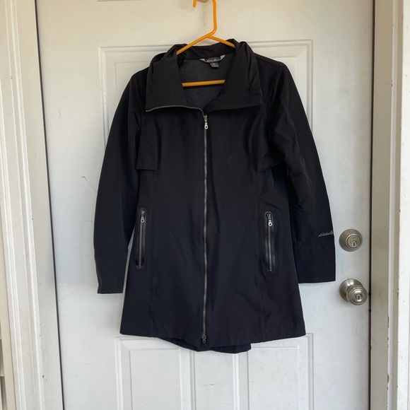carmindoe's tweet photo. So good I had to share! Check out all the items I'm loving on @Poshmarkapp #poshmark #fashion #style #shopmycloset #torrid #eddiebauer #hurley: https://t.co/Rh2xTjcyEC https://t.co/XUPYHdJCLi