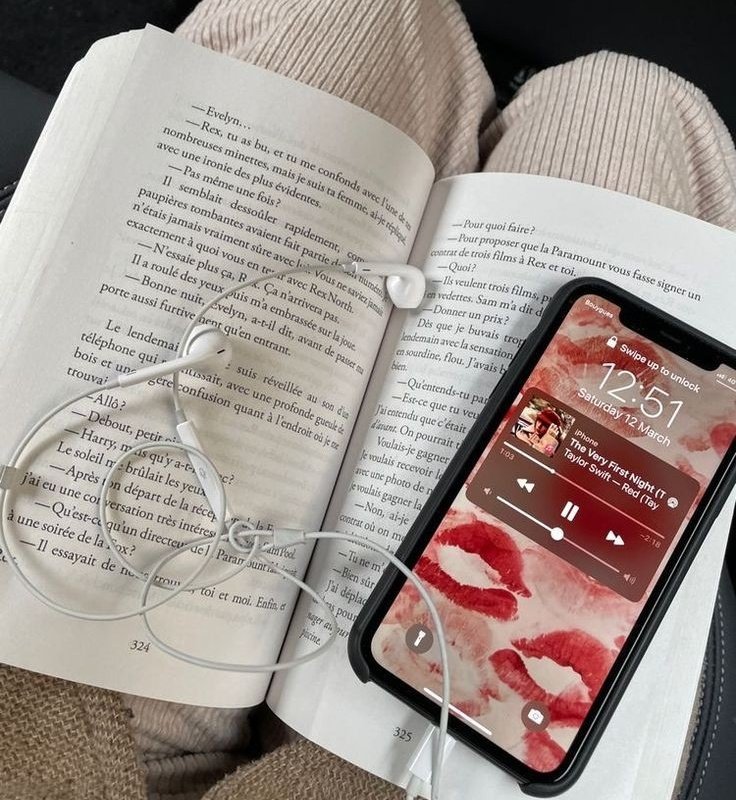 swifftlover's tweet photo. ೃ livros lidos em 2023; a thread

“quando eu morrer não perca um minuto chorando por mim, posso ir embora mas vou deixar para trás todas as minha mil &amp; uma vidas.” https://t.co/UrB8SlTIO3