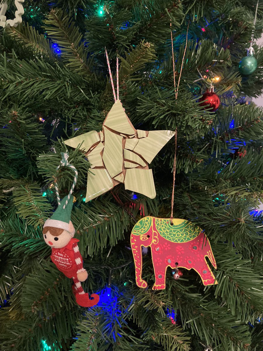 Siempre la felicitación de <a href="/ARAEpatrimonio/">ARAE Patr y Rest SLP</a> es la mejor de las Navidades, por lo que significa de amor al patrimonio y porque se adivinan sesudas reflexiones detrás de su elección. Gracias por generarme con ella cada año la misma ilusión que x los Reyes Magos #xmasbyARAE