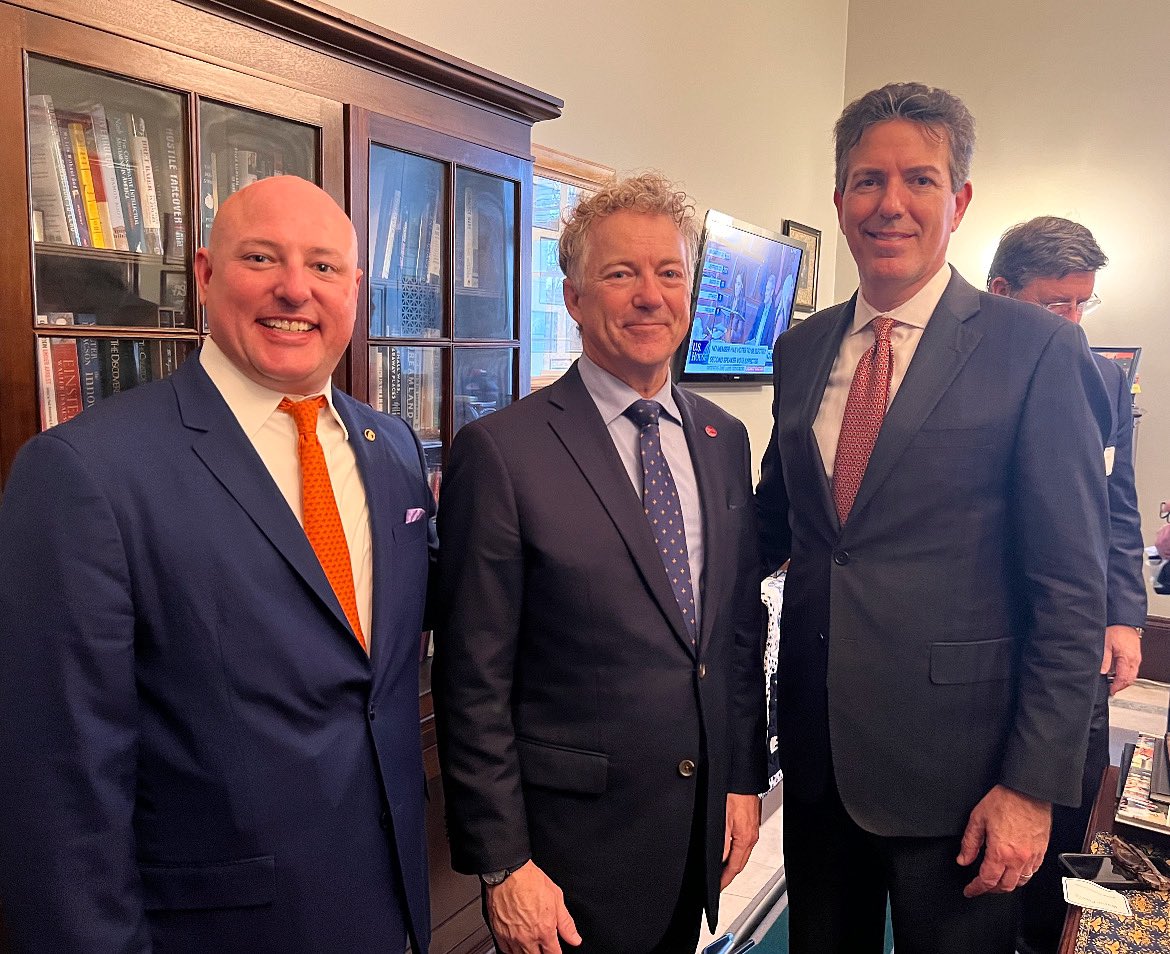 MartyIrby's tweet image. Despite the drama over the House Speakership today we had a great time in the Upper Chamber celebrating the enactment of the #FDAModernizationAct with @SenRandPaul! We are so grateful for his tremendous leadership that achieved this success!👏🎉🐶🐒🐵 #Animals2023