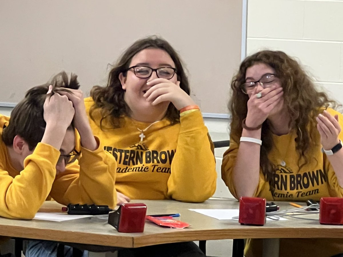 WBHSART2's tweet image. WBHS Academic team #Ateam!!! What a great match! Honored to attend to capture some good yearbook candids!