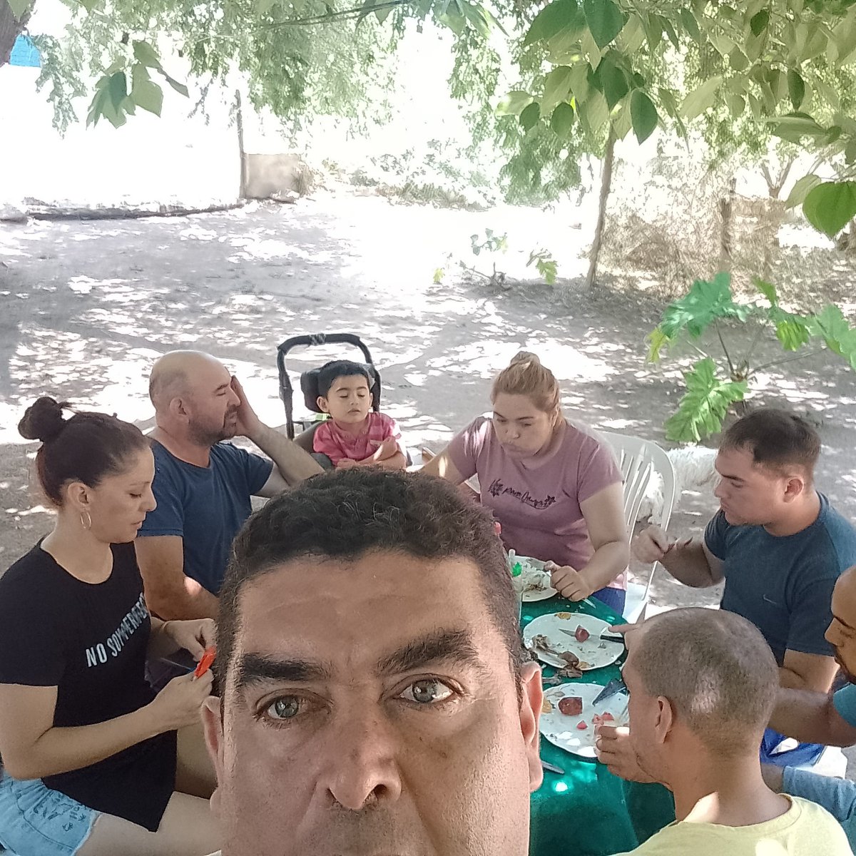 bus97813824's tweet photo. Una de las mejores en familia 👪 ❤️ https://t.co/hrUN32zT1Q
