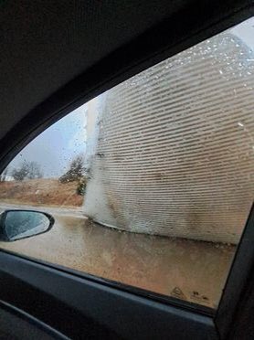 CarynEisert's tweet image. Here is a look at some storm damage along US-51 in Macon County near Maroa. @wandtvnews #wxil  📸: Alexis Wakeland