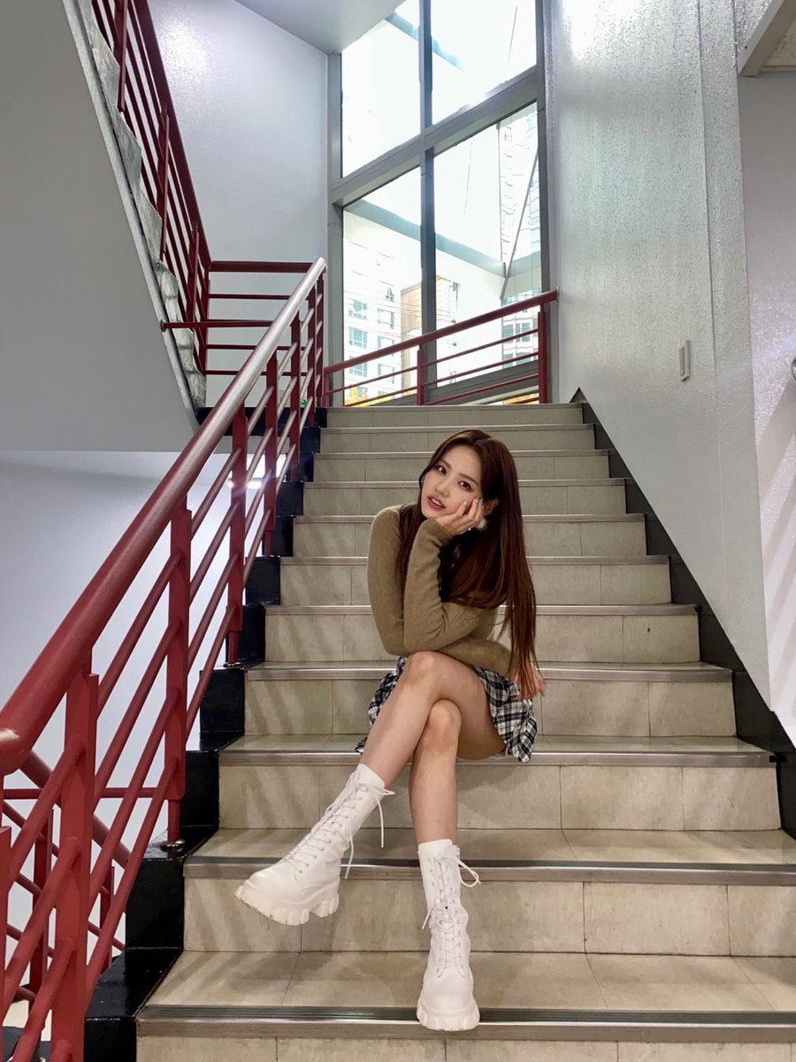 ⟬ #ICHILLIN #아이칠린 #JIYOON #지윤 ⟭