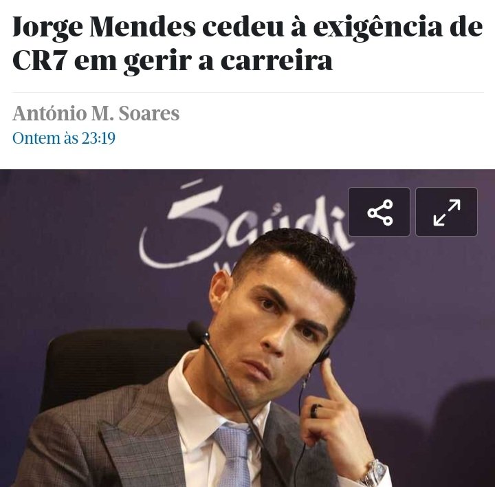 Logo a seguir à polémica entrevista a Piers Morgan, Ronaldo diz a Mendes que quer passar a gerir a própria carreira, isto uns dias antes do Mundial.
O que acontece a seguir? Imprensa ataca CR como nunca e FS acaba por o meter no banco, algo que nunca tinha feito.
Bate tudo certo.