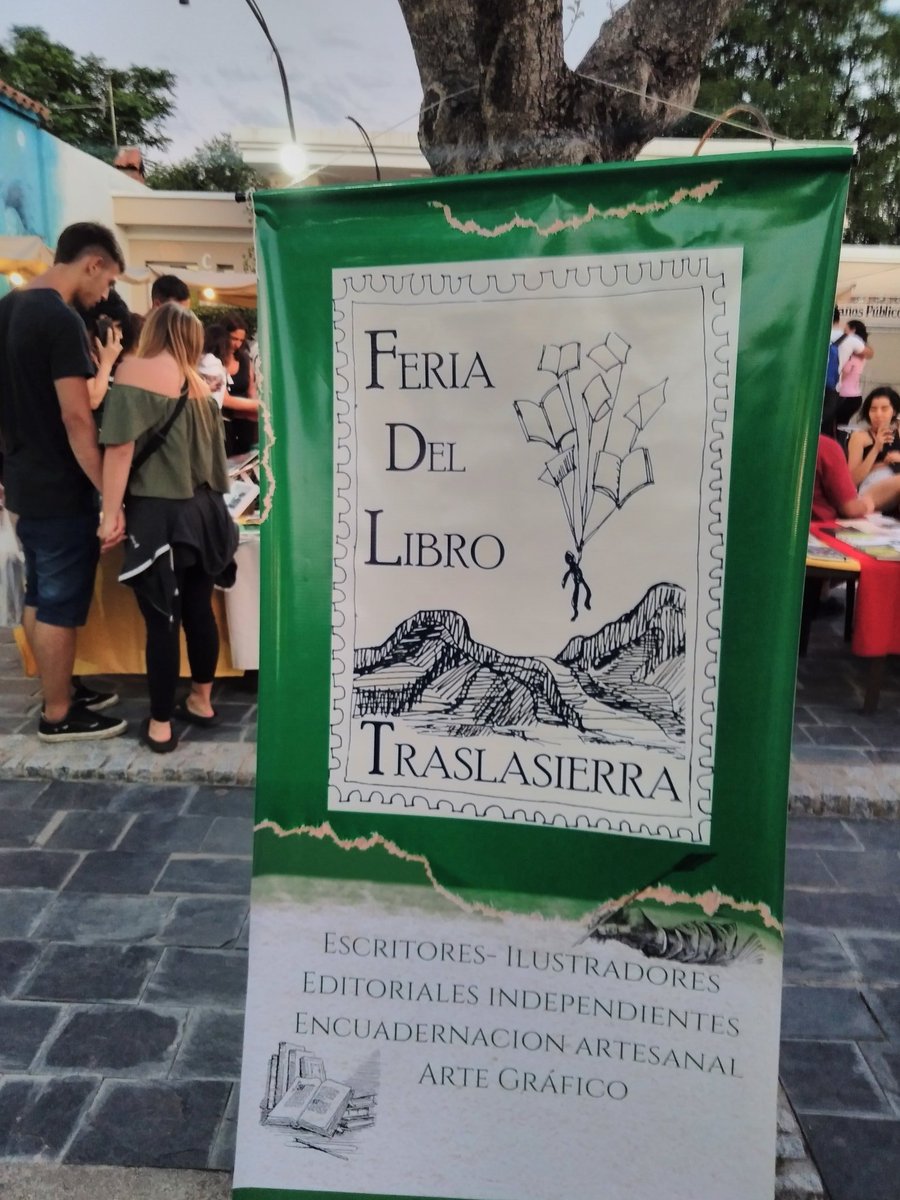 Vacaciones en #Traslasierra
Linda movida cultural en #Nono, con feria de artesanías y comida, y su Feria del Libro