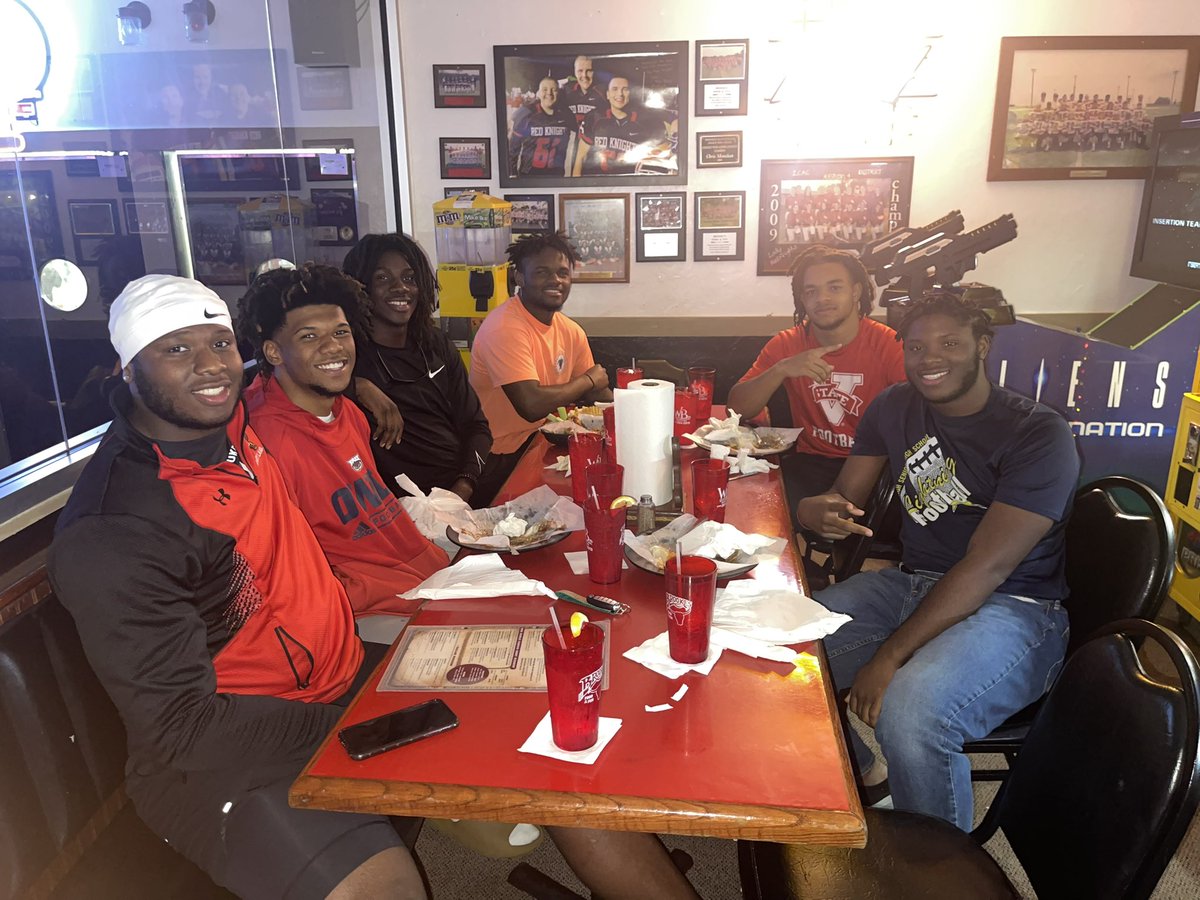Young Men that I coached in Youth Football…Fine Young Men! <a href="/DequaveonF/">Dequaveon Fuller</a> <a href="/quashonfuller/">Quashon Fuller</a> <a href="/omarismith2021/">Omari Smith</a> <a href="/EricsonNoel/">Ericson Noel</a> #Love