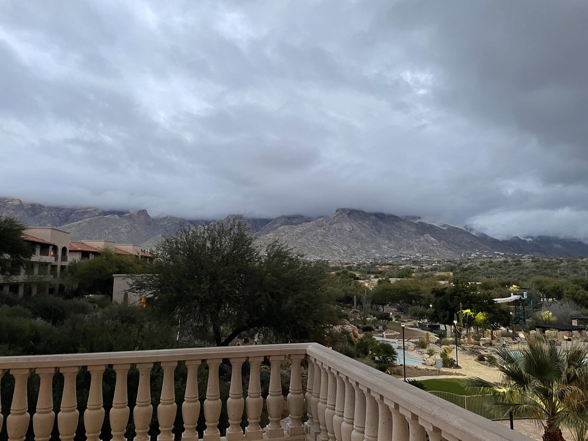 moonnurse78's tweet photo. @MichizzleM Clouds touching the mountains in Tucson https://t.co/znITsnPtfK