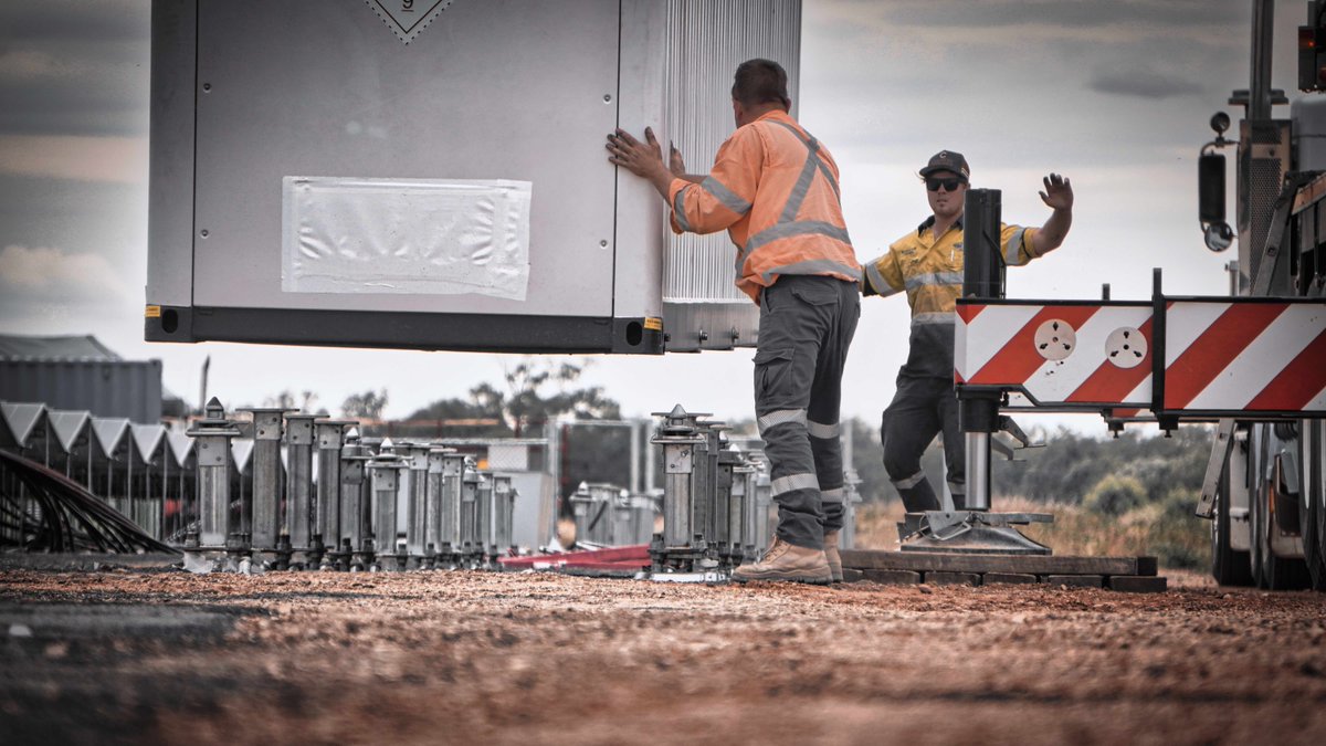 MeralliSolar's tweet image. Every solar project we build is designed with storage in mind. So when you decide to add dispatchable power to your energy arsenal, it&apos;s simple to install. #renewables #solar #renewabletransition #energystorage