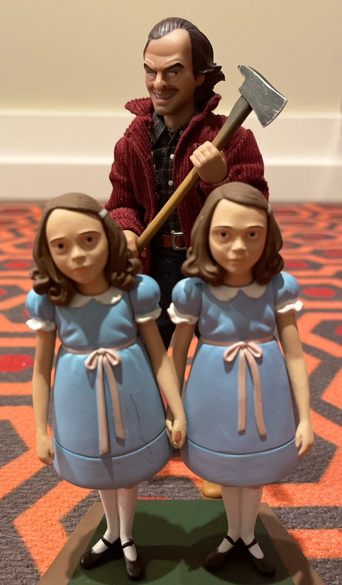 It’s pretty neat how well the #BobToys #CrazyJack goes with the #NECAToys #ToonyTerrors #GradyTwins. 

#neca #theshining #stephenking #stanleykubrick #actionfigures #fwoosh #thefwoosh