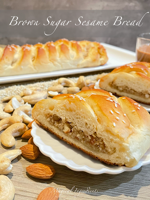 magicalingrdnts's tweet image. #BrownSugar #Sesame  #BraidedBread is rich in flavors and the filling reminds of the sesame mawa #ladoo. Make this for a special #breakfast for weekend, for #sankranti, or just for a #snack. #eggless #bread #stuffedbread #khoya go.shr.lc/3iadbAu