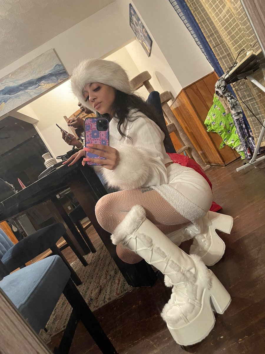 baby_sweetness1's tweet photo. Wanna get you 😁 come to know more about me and for nude content 💦
#onlyfans #onlyfansgirl #nsfwart #nsfwtw 

https://t.co/Z5QnbeUmAr https://t.co/KYRNqXrWsl