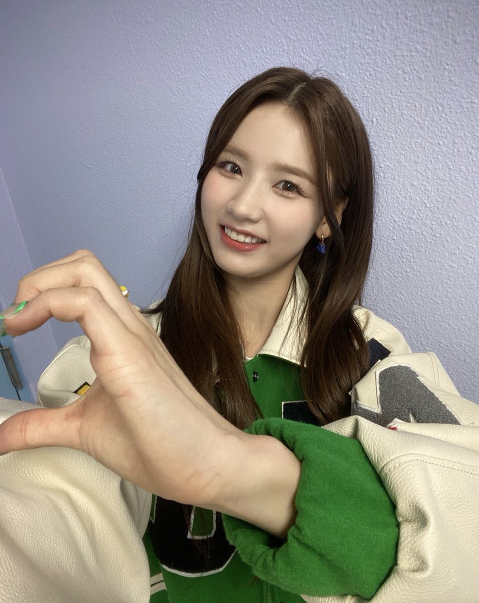 ⟬ #ICHILLIN #아이칠린 #JIYOON #지윤 ⟭