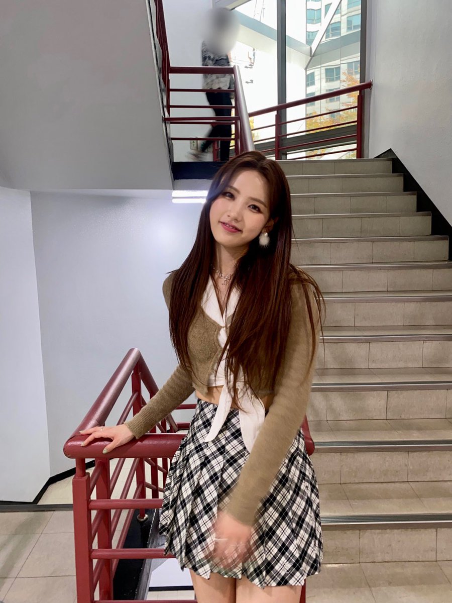 ⟬ #ICHILLIN #아이칠린 #JIYOON #지윤 ⟭