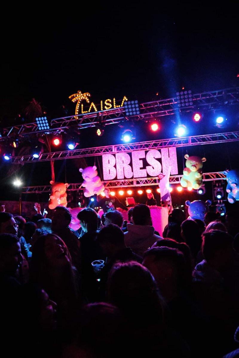 🌸 SORTEO EXPRESS BRESH 🌸

Sorteamos mañana 22hs 5 tickets para <a href="/fiestabresh/">BRESH</a> entre los ganadores 🤞🏼

Retuiteá, seguinos y ya estas participando 💜

Apertura de temporada en #LaIsla 🤩

Tickets generales $1600 🎫👇🏻

fiestabresh.com