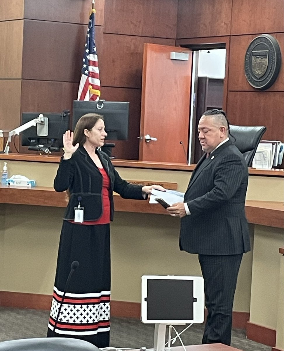 mitchell_w7410's tweet photo. Congratulations to @JennJermaine, newly sworn in Justice of the Peace for the San Marcos district in west Chandler! So proud of your hard work over the years, and I know your constituents will be well served by your leadership from the bench! https://t.co/hoh2cAMRNN