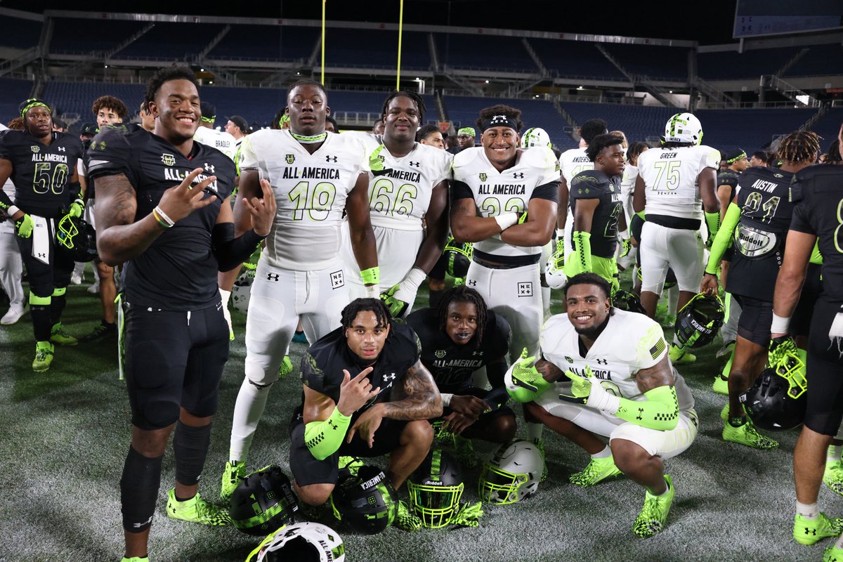 IMG Academy Football tweet media