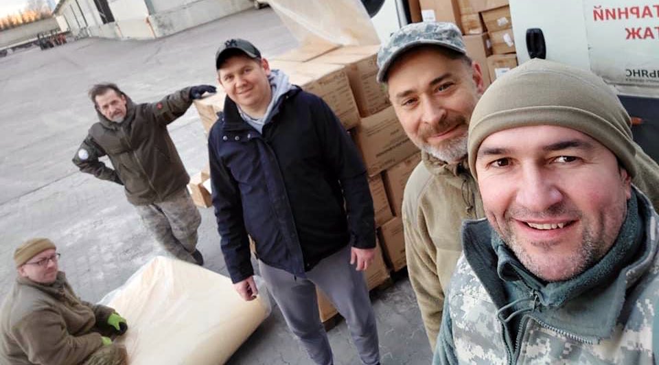 UnitedHelpUA's tweet image. The Research Institute of Trauma &amp;amp;Orthopedics of #Donetsk Medical University now functioning from #Kropyvnytskyi (Donetsk has been occupied by 🇷🇺 since 2014) received shipment of medical supplies from #UnitedHelpUA
Thanks Alliance for Public Health for coordinating the logistics!