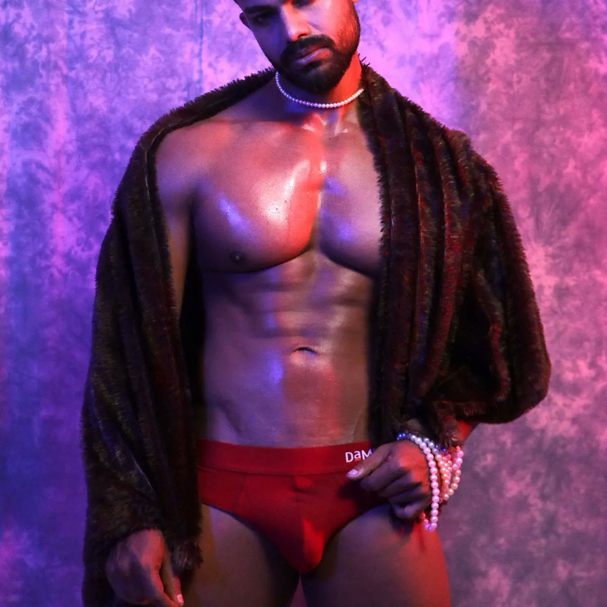 Bonghunk @akhlaka06787244 - Twitter Profile | Sotwe