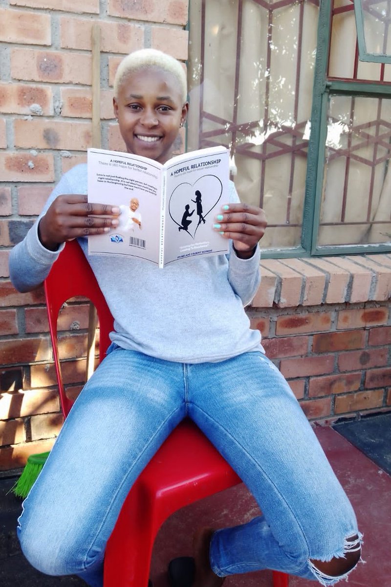 PfumyDr's tweet photo. Get your copy today and your life will never be the same. Is a good book and can improve your relationship.ππ
@NorthFM_Online @Ronnymiyambo #HelpToLove #RelationshipAdvices @KevinHart4real #romancebook https://t.co/fsMictGSiU