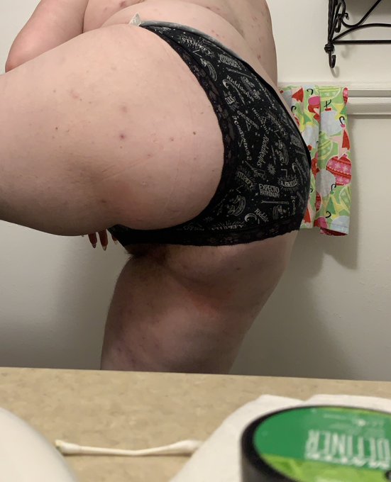 Ugh&hellip;.been in such a funk lately. Have some ass, maybe it&rsquo;ll help us all feel better  #bbw #assworship<a href="/tag/panties"class="tags"><span>#panties</span></a><a href="/tag/assworship"class="tags"><span>#assworship</span></a><a href="/tag/ass"class="tags"><span>#ass</span></a><a href="/tag/bbw"class="tags"><span>#bbw</span></a><a href="/tag/fatass"class="tags"><span>#fatass</span></a><a href="/tag/lewd"class="tags"><span>#lewd</span></a><a href="/tag/queerporn"class="tags"><span>#queerporn</span></a>