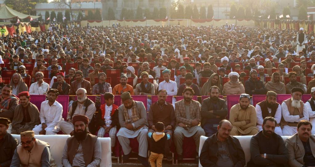 Chiniot: Annual Meelad e Mustafa (SAWW) &amp; Haq Bahoo Conference.