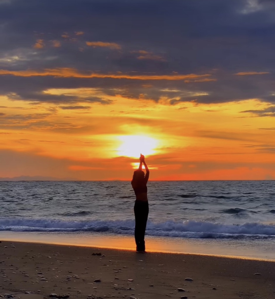 2023, let we go to beyond.

Sunset Sansapore Pacific Park, Papua 2023.