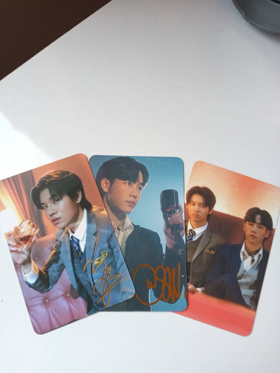 ywxdawn's tweet photo. 𝐡𝐚𝐩𝐩𝐲 𝐛𝐢𝐫𝐭𝐡𝐝𝐚𝐲 𝐭𝐨 𝐦𝐞 🫶🏻🧁🤍

☁️ – แจกการ์ดหยิ่น การ์ดคู่ แล้วก็สติ๊กเกอร์
จากคอน #YinWarConcert คั้บบ💗✨

📍 เพียงแค่ retweet จะฟอลหรือไม่ฟอลก็ได้ฮะ
🌷สุ่มพรุ่งนี้ 15:00 ꒰สงวนสิทธิ์เฉพาะพี่ๆยอน้า꒱

#หยิ่นวอร์ 
#warwanarat @warwanarat 
#yinyin_anw @yinyin_anw https://t.co/TSLAhOrgMA