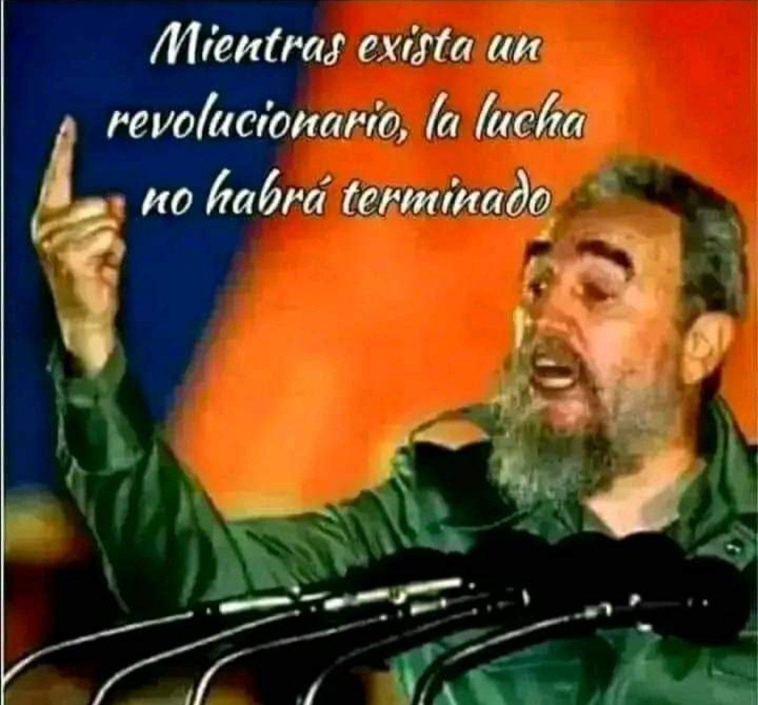 @adonis84gmailc1 Soy Revolucionario , Comunista, desde niño aprendí de #FidelPorSiempre Si avanzo Sigueme, Si me detengo empujarme si Retroceso matame, todos los Revolucionarios sabemos que el camino es duro y difícil por eso la tarea es #JuntarYVencer