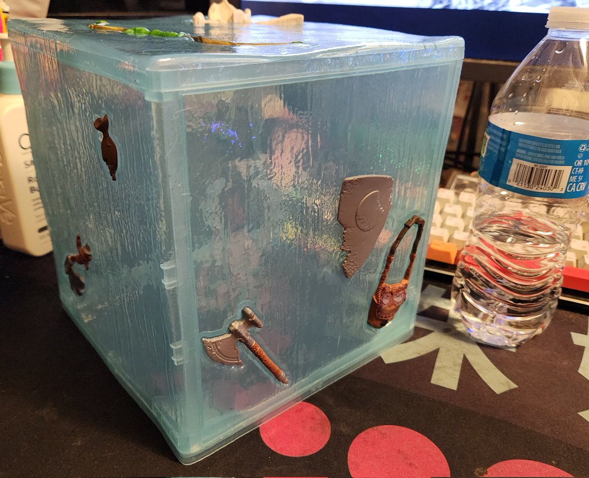 Gelatinous Cube Girl on Twitter "New fidget toy just dropped"