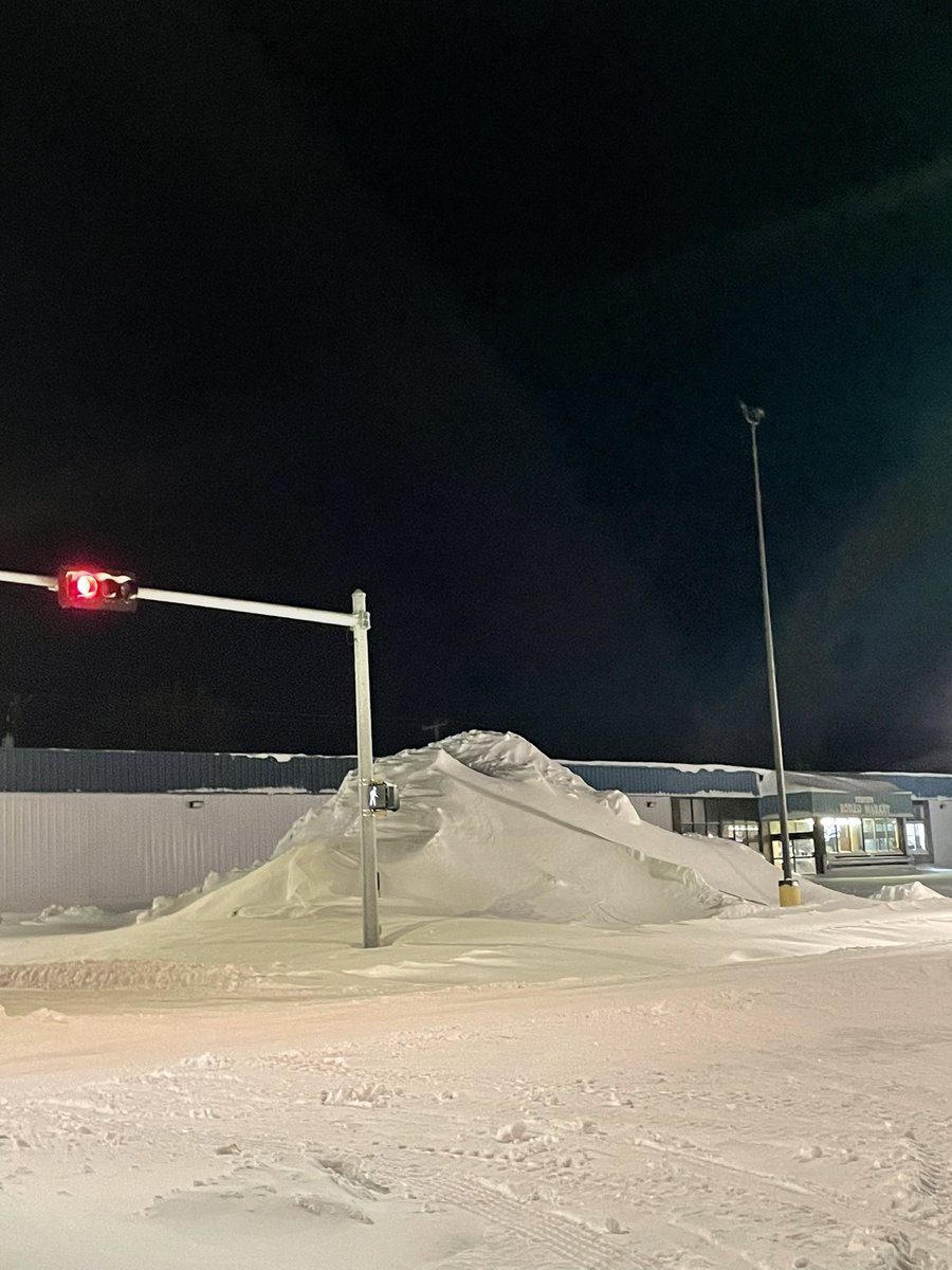 NSP_TroopB's tweet photo. Thank you to the local street departments and @NebraskaDOT for keeping the roads clear throughout Troop B. These pictures are from O’Neill. Stay safe out there! https://t.co/G8B9Bta02p